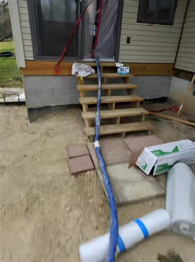 Superiorsprayfoamllc￼ First spray with the newest rig Impossible for a bad spray Newest reactor Best sprayers Best results Call now (248)343-2866) | Blowninsulationmi.com