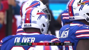 Alshon Jeffery springs for incredible sideline catch