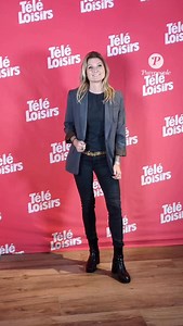✨ Sandrine Arcizet rayonne aux Télé Loisirs Awards ✨ @sandrinearcizet @teleloisirs La pétillante animatrice a illuminé la soirée des Télé Loisirs Awards 😍📺. Toujours souriante et élégante, Sandrine Arcizet a conquis le tapis rouge et les objectifs des photographes 👏. 👉 Et vous, quel look préférez-vous sur le red carpet : chic classique ou audace mode ? 💃 #Purepeople #bestimage #SandrineArcizet #TeleLoisirsAwards #redcarpet #glamour #event | Purepeople.com
