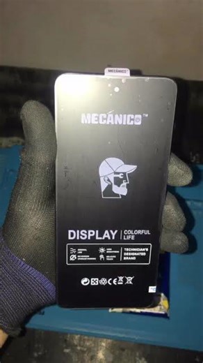 me trajeron este MOTOROLA G60S y asi cambie la pantalla... 🤯