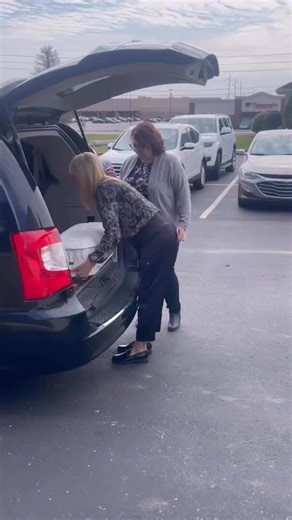 Baby Boy, Raji, was honored, he was celebrated.🩵 In October of 2023, we laid baby Raji to rest at Washington Park East Cemetery.I always say, “ Honor weighs a lot,” and I really felt it that day.I claimed baby Raji in death.Named by his mother… his name means: ‘King, and One who shines.’ Do you know how mighty that is?👑 ✨This is about the baby.This is about honor, and the blessing that comes when we come close 🩵October is Infant &Pregnancy Loss Awareness month. Laying to rest baby Raji remind