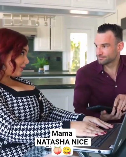 Natasha Nice is teasing and slutty 🍑😋