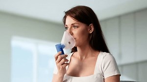 Asthma Patient Breathing Using Oxygen Mask Stock Footage Video (100% Royalty-free) 3824312773 | Shutterstock