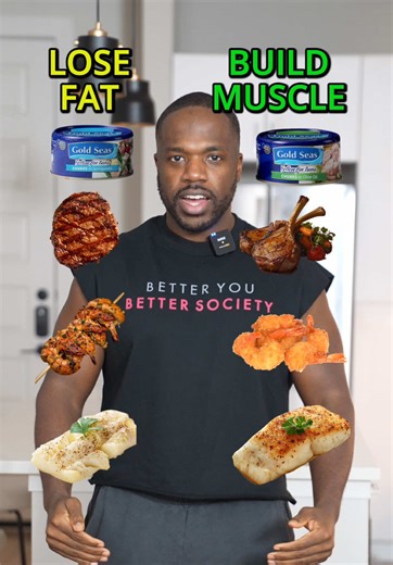 Comment 'MEAL' for my free meal plan! 💪 You don't need fancy foods to lose fat or build muscle. Eat the SAME foods, just prep them differently. If you’re trying to lose fat, keep it simple. Grill it, bake it, keep portions small. If you’re trying to build muscle, eat more of it and add some healthy fats. PROTEINS: 🍗 Chicken - grilled breast vs. thighs with skin 🥩 Beef - 93% lean vs. 80/20 ground beef 🐟 Fish - grilled salmon vs. salmon with butter 🦃 Turkey - plain ground turkey vs. turkey wi