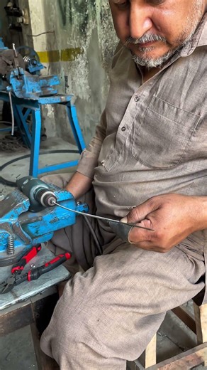 Perfect Spring Wire Turning Transition 🔥 Handmade Steel Craft