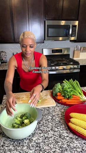 Delicious Salmon Croquettes with Veggies for Dinner