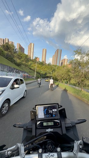 18K views · 378 reactions | #Honda | Kevin Toro Restrepo | Facebook