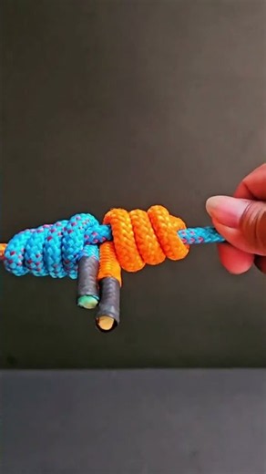 How to Tie Two Ropes Together | Easy 4-Step Blue & Orange Rope Knot
