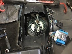 08-09 GM Trailblazer Platform, Fuel Pump Hatch-Part #2-Please Read The Description