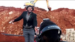 Hello guys.... see what happens behind the scenes.... big up my manager Murimi Wa Njogu kazi nzuri | Papasi mufenje | Facebook