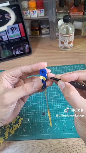 Some little how to 😁 since project #akudancamo I wanna do it again 😆 so this little bit secret. Enjoy! #gundam #gunpla #mecha #plamo #tutorial #howto #dispiae #camo #hazelii #hazel2 #hguc #unuversalcentury