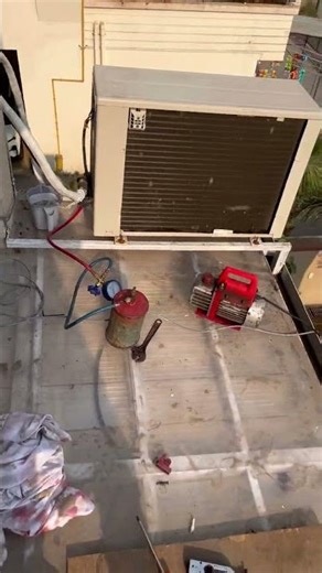 AC GAS CHARGING #technician