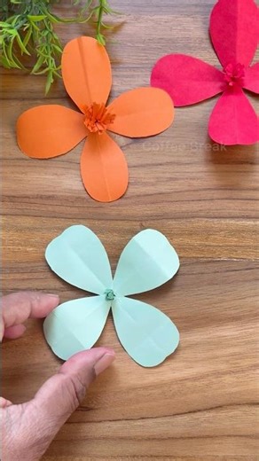 DIY 🌸🌸Paper Flowers Making at Home #diy#diycrafts#handmade#shorts#homemadepapercraft#paperflower