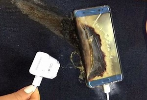 Samsung halts sales of 'exploding' Note 7