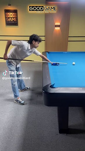 Acuan Basic Stance dalam Permainan Billiard