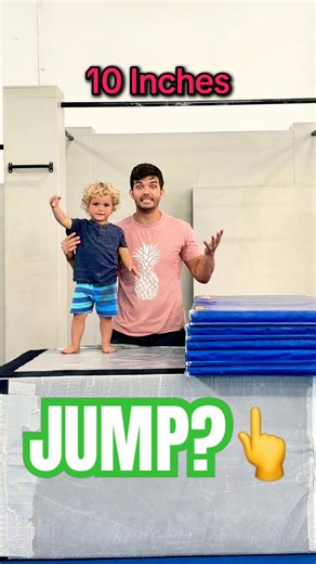 How HIGH Can Zuko Box Jump?🦵📦