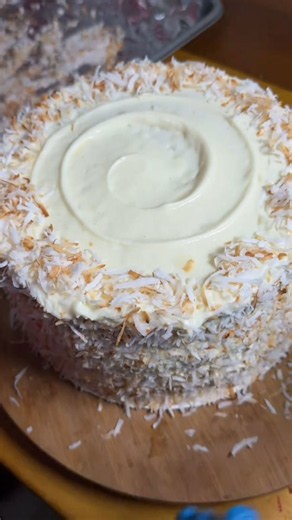 How to make a fluffy red velvet cake without a mixer easy bakery style recipe