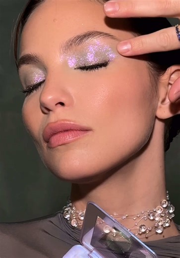 Discover Glassy Lavender: The Multi-Reflect Sparkle