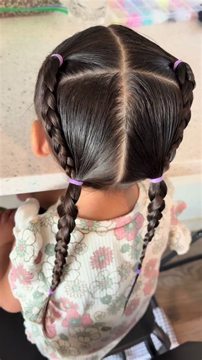 Baby girl always requests “Anna Braids” Love when I have time to do her hair. Sometimes it’s just a quick hairstyle bc my baby is crashing out lol #toddlerhairstyles #toddlerhair #girlmom #momof2 #sahm