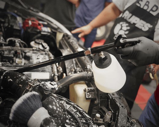 Power through engine bay detailing with ease. 💨🔧 The RCC Turbo Engine Blaster is built to make deep cleaning safer, faster, and more efficient. Designed with a flexible nozzle, it easily reaches tight and hard-to-access areas in the engine bay — ensuring thorough cleaning where it matters most. Equipped with a heavy-duty trigger gun for controlled application and a generous 1-liter tank for your preferred cleaning products, chemicals, or degreasers, it delivers consistent performance for profe