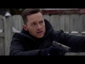 Upstead make a hard decision when Jay signals to Hailey not to shoot an armed kid I Chicago P.D 6.15
