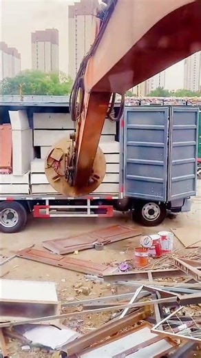 Oddly Satisfying: Industrial Lifting Magnet in Action #shorts