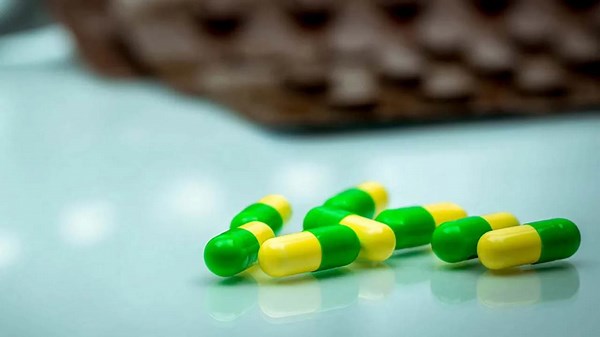 Experts Warn Tramadol's Risks May Outweigh Its Benefits for Chronic Pain