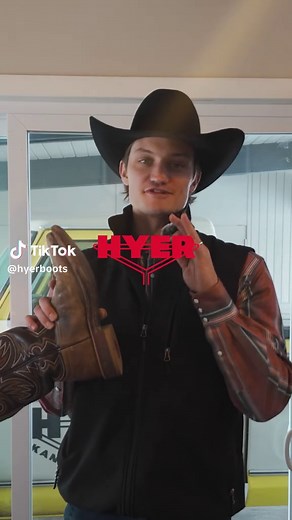 Crafting Timeless Leather Cowboy Boots for Modern Needs