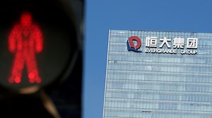 China Evergrande Gets $260 Million Demand, Warns of Non-Payment