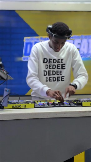 Dungaaa😂... @Kartellah Maicy BURUKAAAA🕺🕺💥😂 @Radio 47 #dedee #djremix #djmashup #jamdownshafflas #dj