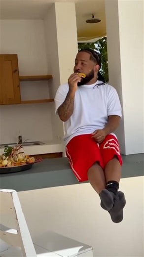 NO CULPEN MI SILLA 🪑 😂😂 DIOS BENDIGA 🙏🏾