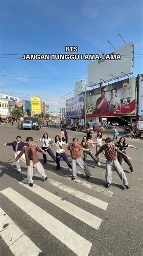 Latihan Dance Jangan Tunggu Lama di Lampung