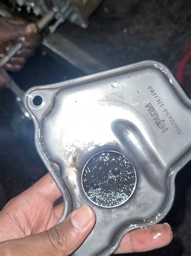 🚗⚙️ A clogged strainer but that wasn’t the only problem. Today I opened this CVT gearbox and found the strainer completely blocked ⚠️ When oil flow is restricted, pressure drops and that’s when the real trouble begins inside the transmission. But I didn’t stop there. I went deeper to address the main gearbox fault that the vehicle was experiencing because fixing the filter alone doesn’t fix the root cause. 🛢️ Blocked strainer = low oil flow 📉 Low pressure = poor performance ⚙️ Poor performanc