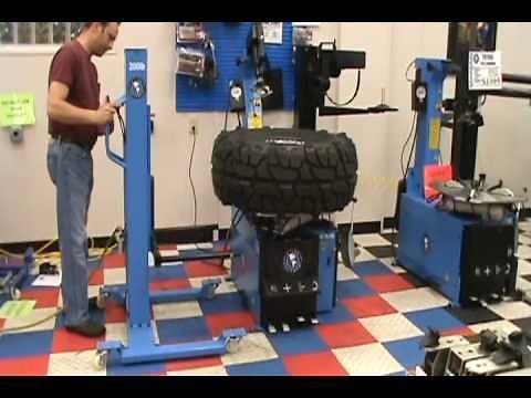 Atlas Air Operated Portable Wheel Lift