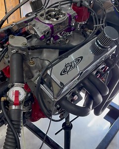 SBC Chevy Ready to Go! #boxperformance #chevy #customengines #performanceengines #classicengines #classicenginesrule #musclecars #musclecarsdaily | Box Performance Inc.