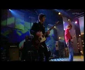 Oasis - Go Let It Out - Berlin 2002 (2)