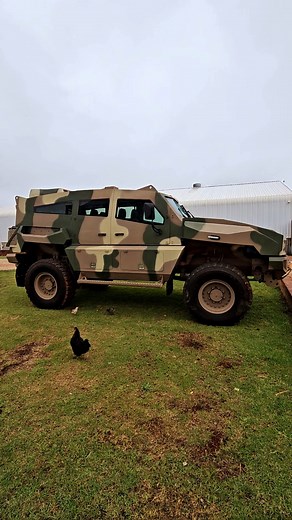 🤔 Just how big is the SVI MAX 9? Let's clamber up onto this mighty APC's roof to give you an idea... ☝️ ➡️ Find out more about this bespoke military solution here: https://svi.co.za/max-armoured/ | SVI Engineering