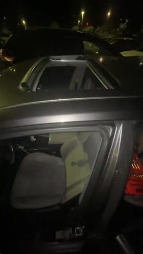 Fixing a Broken Sunroof: Step-by-Step Guide