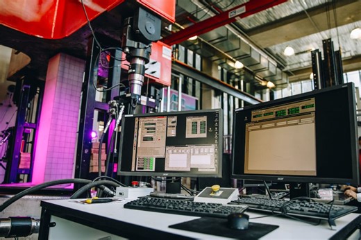 Smart Structures Laboratory