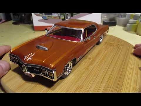 Plastic Models - 1/25 AMT 1970 Buick Wildcat Hardtop - Completed Build Review