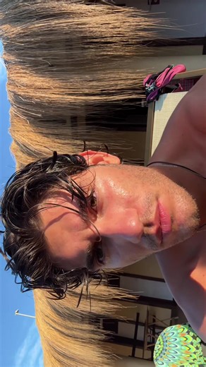 Video di MICHELANGELO (@michelangelo.vizzini) con cant feel my face x les - laidsthetic