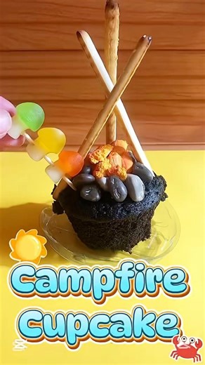 Campfire Cupcake🏕️#cupcake#cakedecoration#cupcakeideas#cakedesign#baking#cakeart#cutefood#dessert