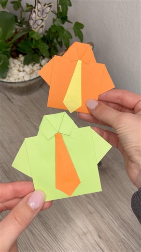 DIY Origami Shirt in 1 Minute! 👔#shorts