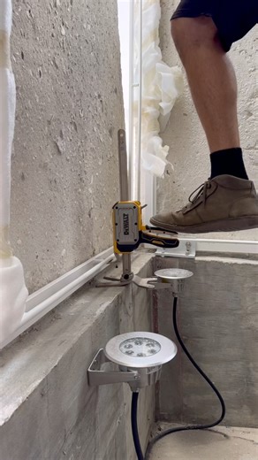 63K views · 322 reactions | Ever wanted a 3rd arm? 340 lb lifting capacity in either grip or step to lift use. A Construction Jack is an incredibly useful tool. #dewaltpartner #sponsored. Model: DWHT83550 Price: $119 DEWALT #dewaltconstructionjack #dewalttools framer #welder #contractor #installer #carpenter #plumber #electrician | TOOLS by Design | Facebook