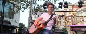 The Meaning Behind “Right Here Waiting” by Richard Marx and the Legendary Vocalist Who Refused to Wait for Anyone