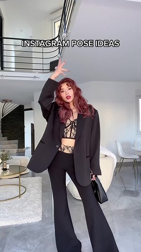 Creative Pose Ideas for Your Instagram Photos