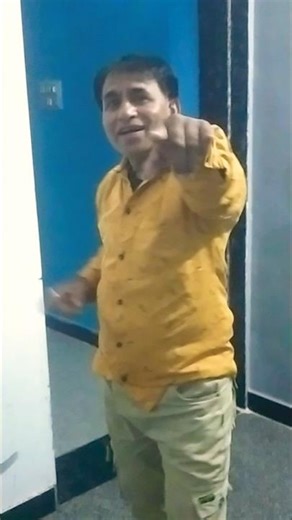 Is Jahan Ki Nahi Hai Tumhari Aankhen👀❤☺Shahrukh Khan Nagma #latamangeshkar #shortsfeed #nitinmukesh