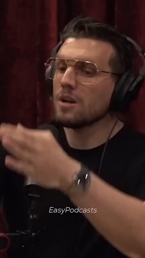 76K views · 982 reactions | She Went on a DATE With a SERIAL KILLER - JRE #fyp #fypreels #usa #podcast ‎ | Easy Podcast | Facebook