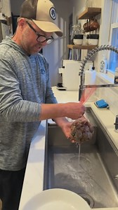 Local Clams are so easy and sooooo good! Eat American Caught Seafood 🇺🇸 #nj #clams #dinner | Scallop Shack Farms