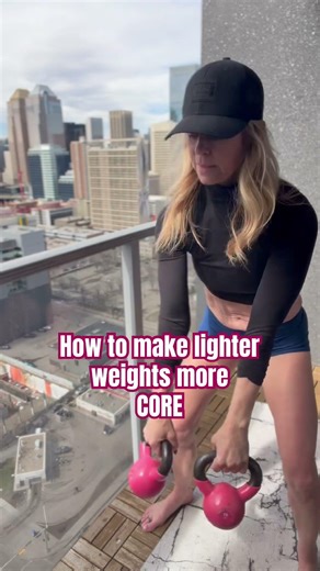 Double light kettlebells - Turn light weights into a core workout